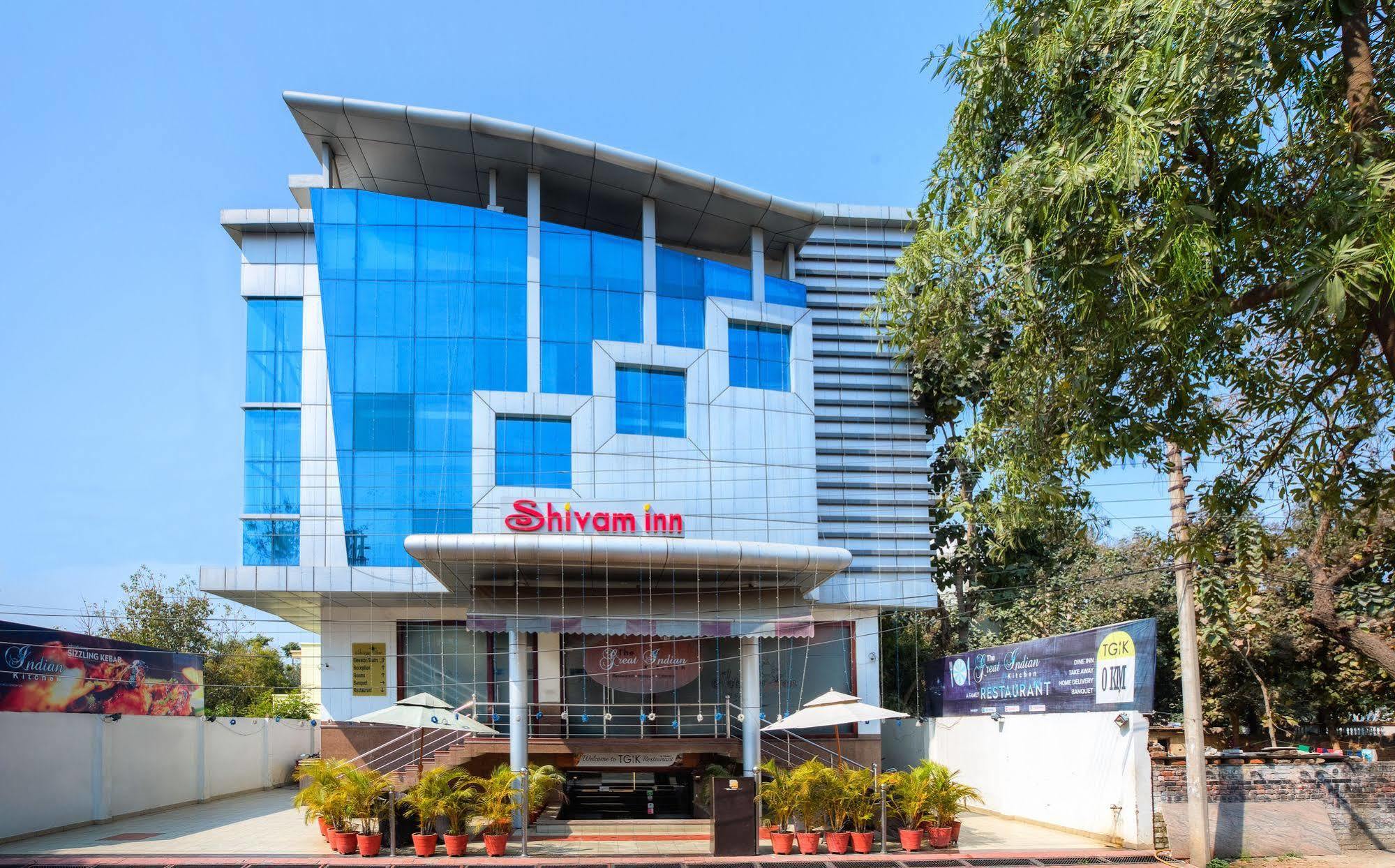 Treebo Shivam Inn Near Singapore Mall Lucknow Exterior foto