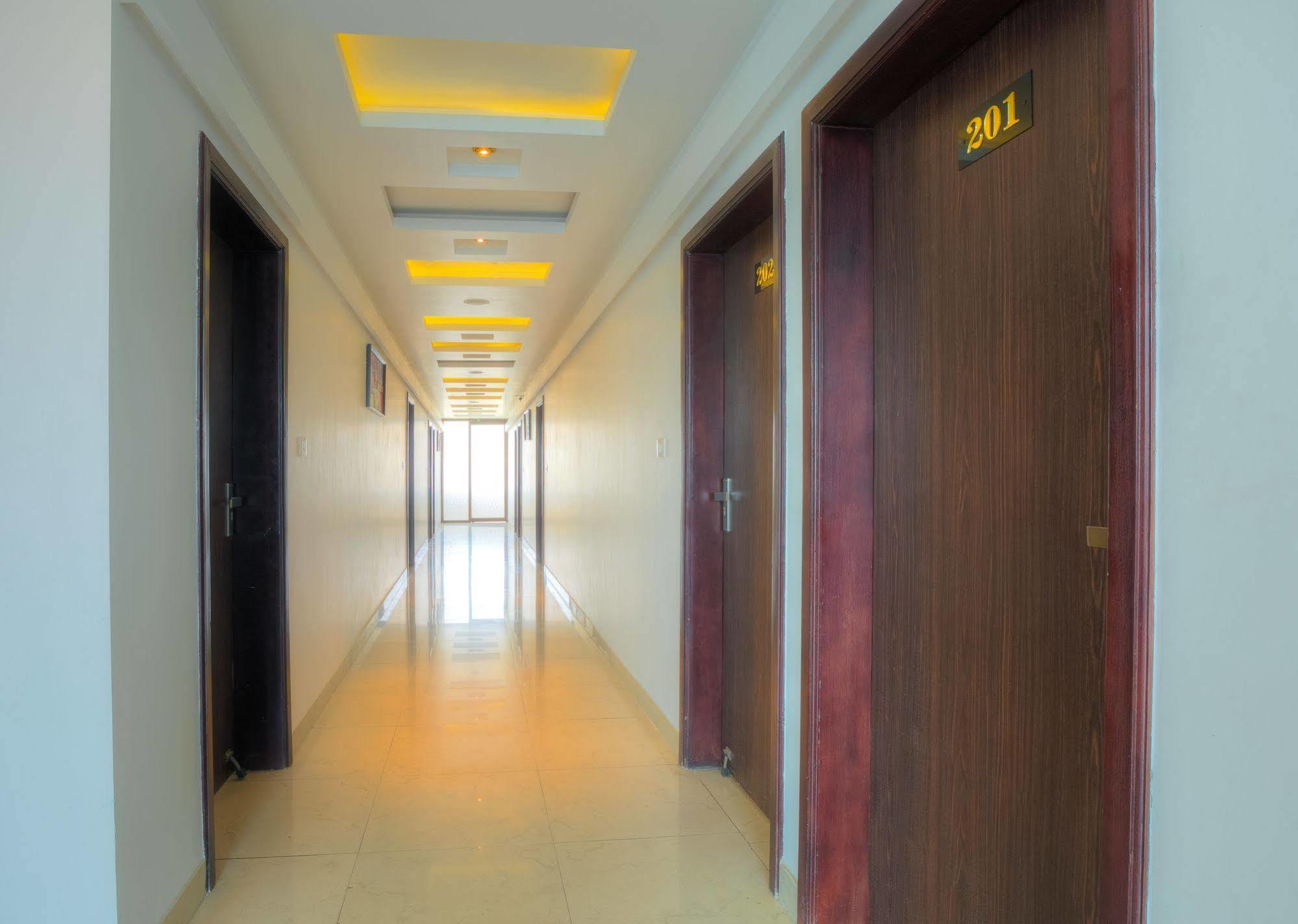 Treebo Shivam Inn Near Singapore Mall Lucknow Exterior foto